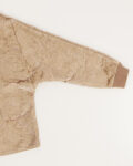 Бомбер в бежево‑золотой гамме — фото 3